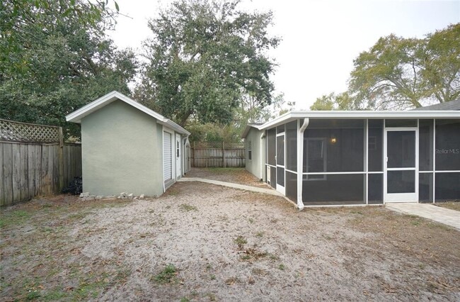 Building Photo - 4104 W Leila Ave