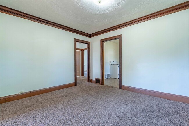 Building Photo - 774 Copley Rd
