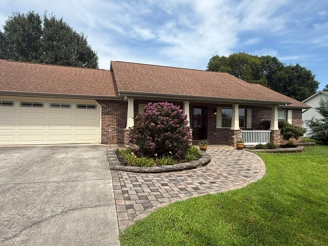 Building Photo - 1740 Country Meadows Dr