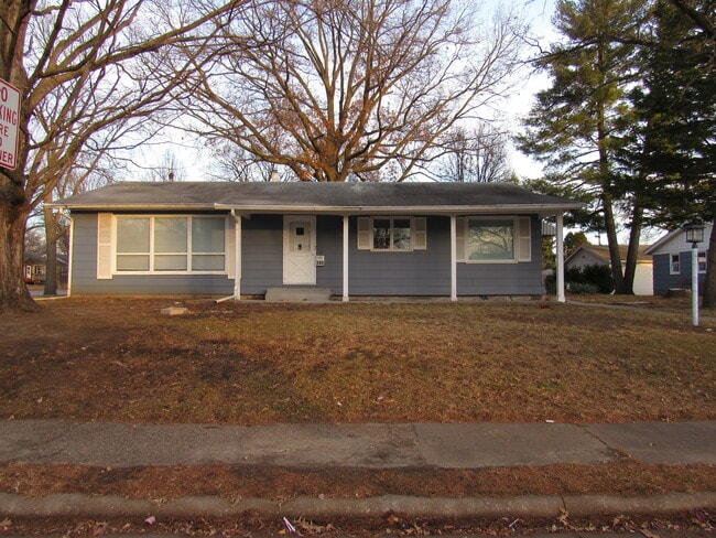 Building Photo - 345 8th St