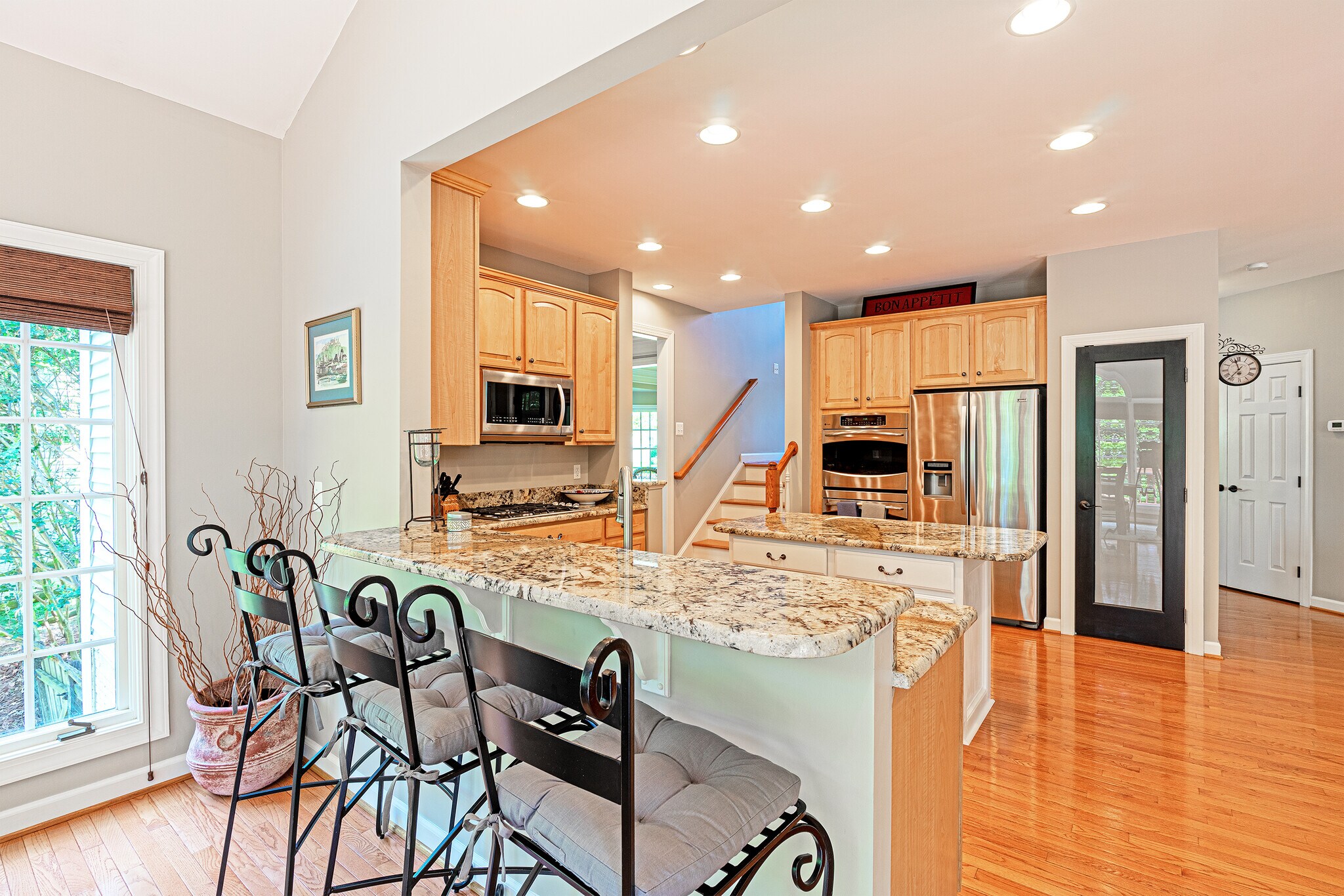 Building Photo - 47333 Middle Bluff Pl