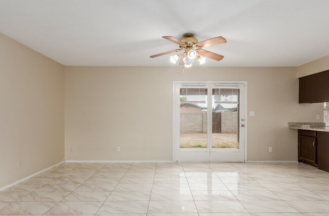 Building Photo - Great Chandler location with no HOA!!!