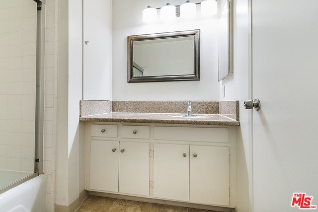 Building Photo - 2803 Arizona Ave