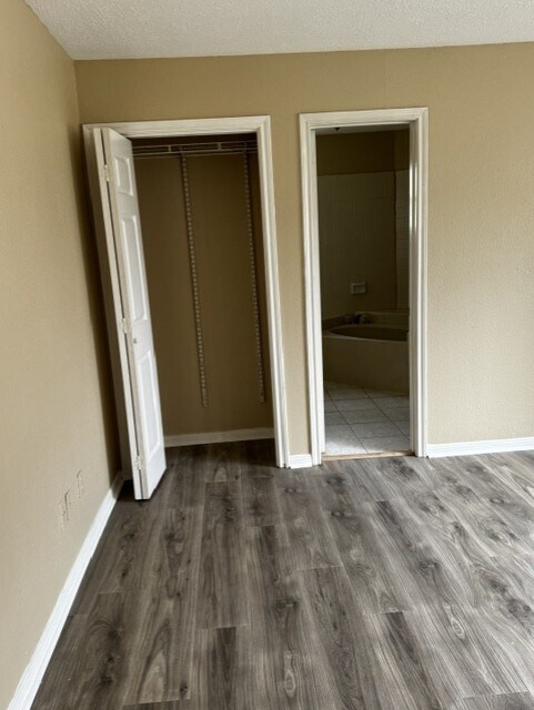 Building Photo - 8310 Wild Rose St