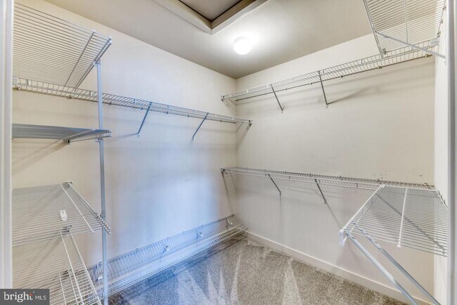 Building Photo - 22559 Clarksburg Rd