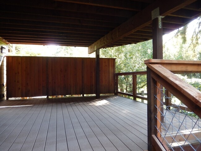 Building Photo - 1,188 Square Foot Recently built custom Cr...