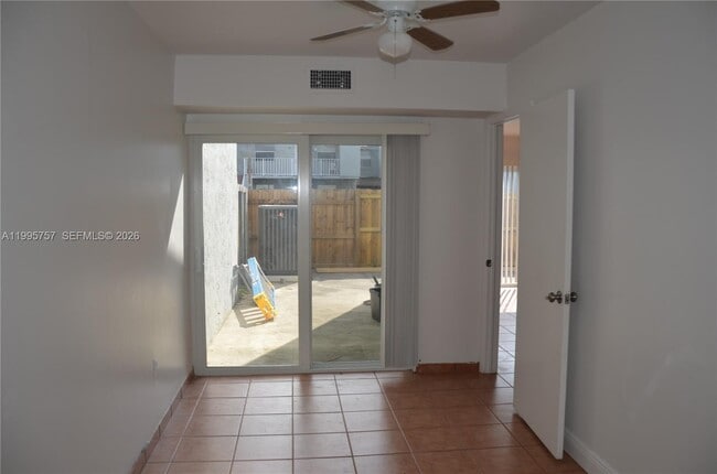 Building Photo - 15431 SW 81st Cir Ln