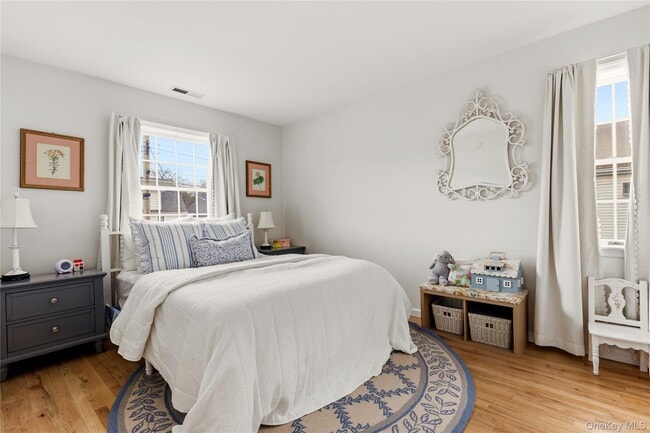 Building Photo - 357 Midland Ave