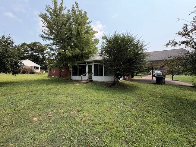 Building Photo - 4953 Stillwood Dr
