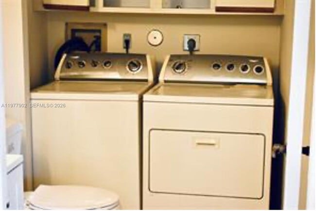 Building Photo - 8392 S Coral Cir