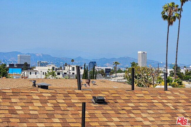 Building Photo - 2055 S Garth Ave