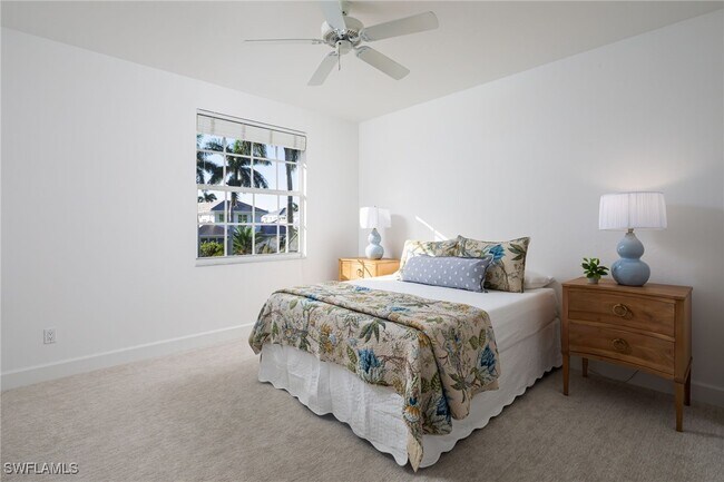 Building Photo - 155 1st Ave S