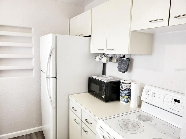 Building Photo - 3773 59th Ave W