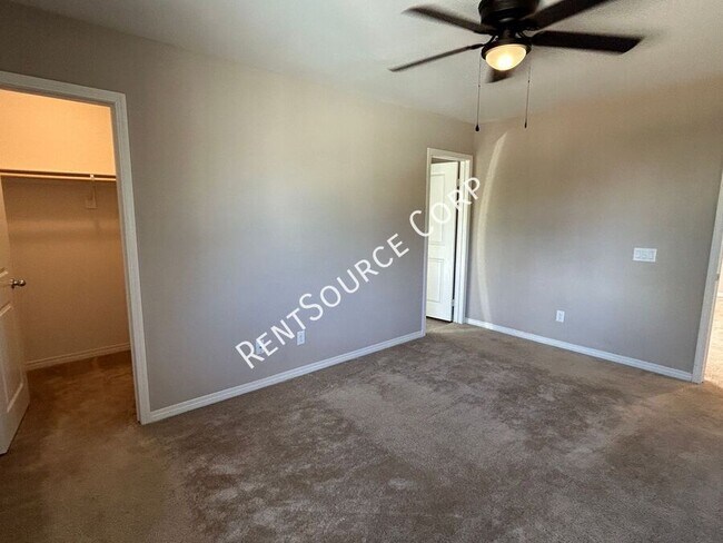 Building Photo - 41704 Wayladn Ct