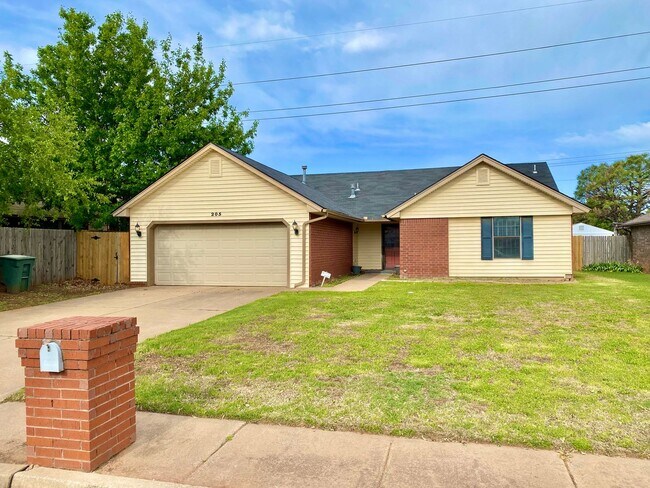 Primary Photo - Great 3 bed 2 bath home in Edmond!