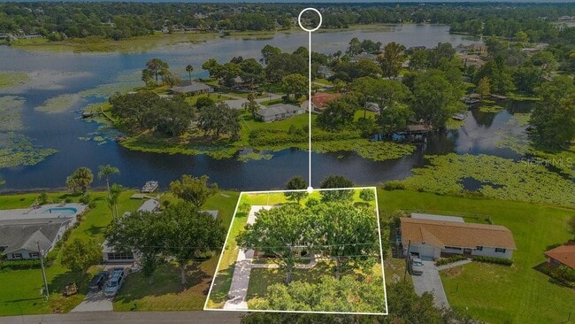 Building Photo - 1143 E Fowler Dr