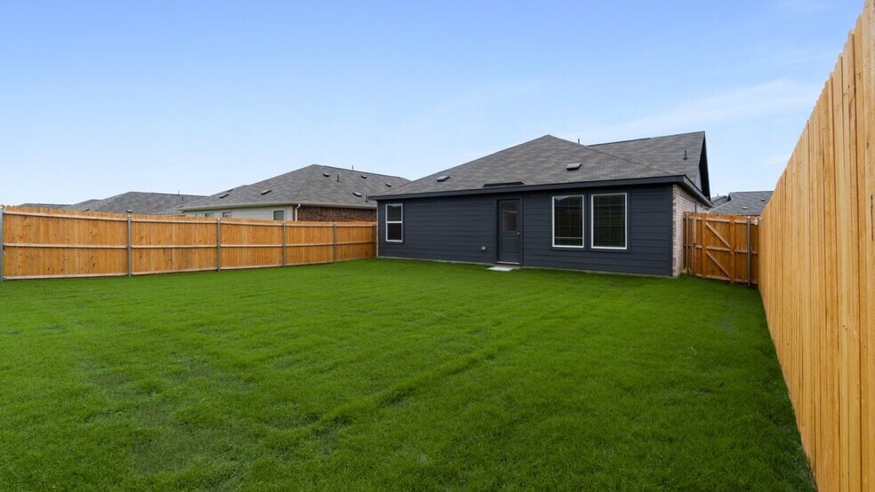 Building Photo - 1263 Falcon Hts Dr