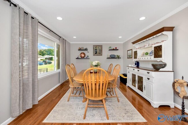 Building Photo - 4315 Horace Dr NW