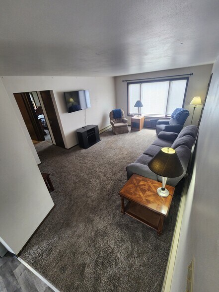 Building Photo - 202 Osius St