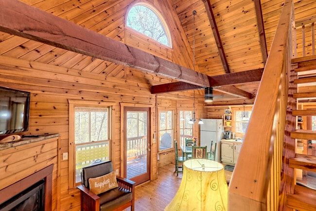 Building Photo - 266 Peaceful Waters Cir