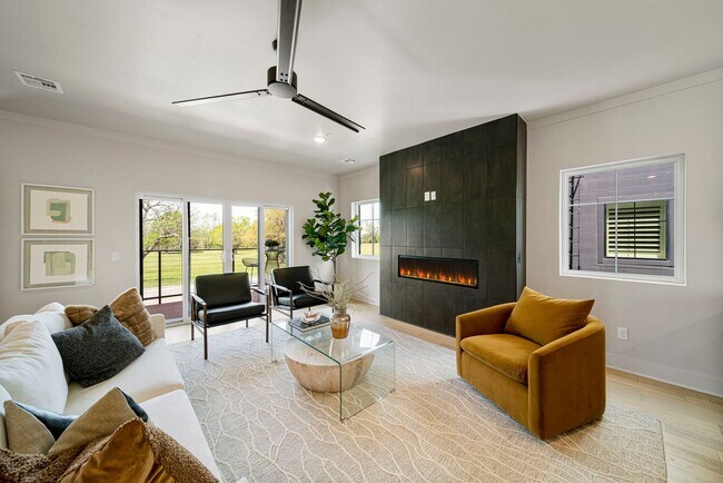 Building Photo - Discover modern elegance in the newly constructed Edgewater Condominiums, a boutique community fe...