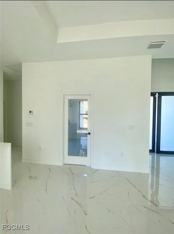 Building Photo - 2005 W 10th St