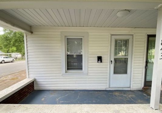 Building Photo - 843 Beecher St, Louisville, KY 40215