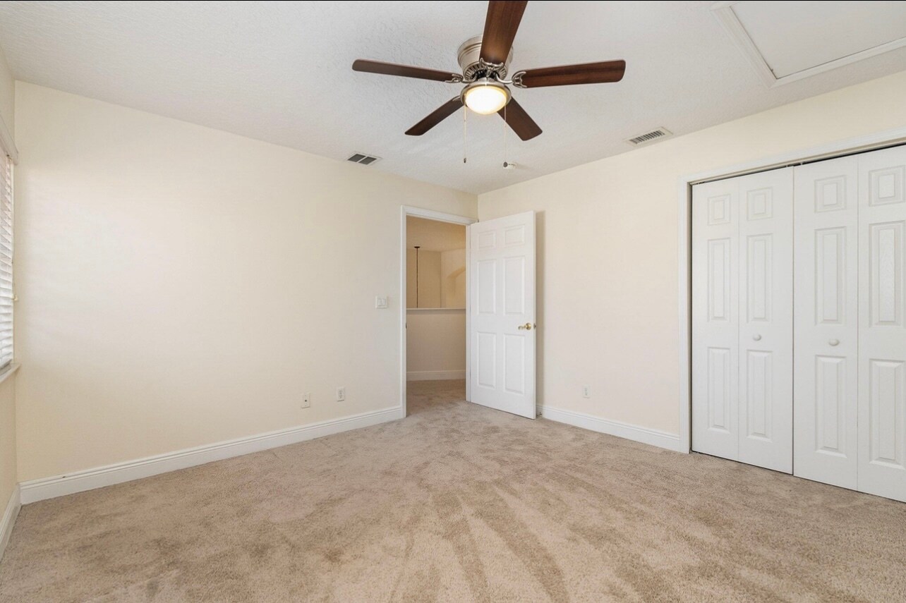 Building Photo - 8410 Maria Ct