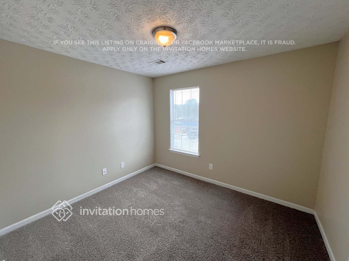 Building Photo - 1890 Riverchase Cir NE