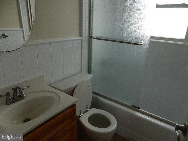 Building Photo - 41665 Tudor Hall Rd