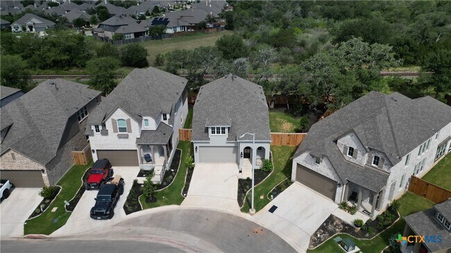 Building Photo - 1057 Easy Gruene