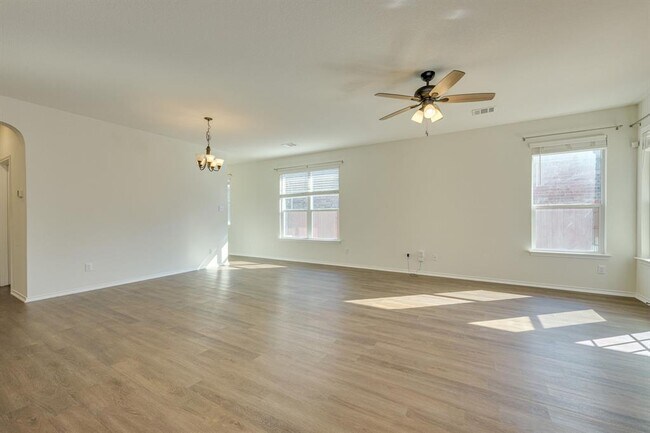 Building Photo - 17006 Gibbons Path