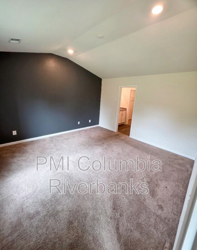 Building Photo - 218 Sundew Rd