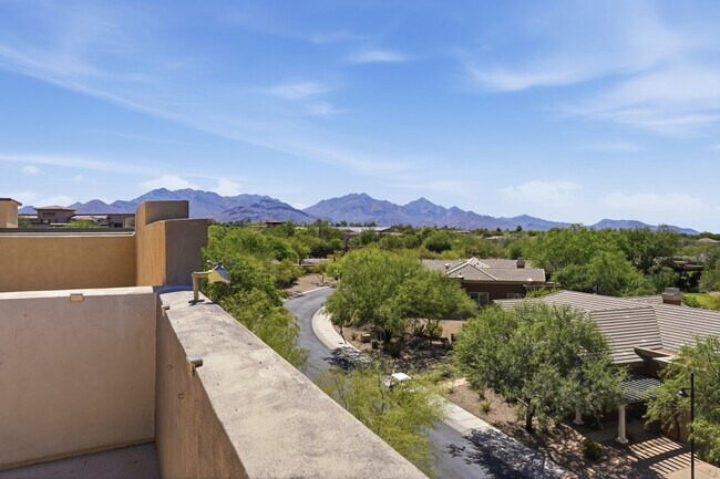 Building Photo - 7471 E Paraiso Dr
