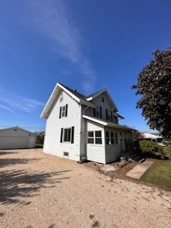 Building Photo - Furnished Two Bedroom House
