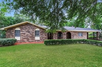 Building Photo - Charming Brick Home in Augusta