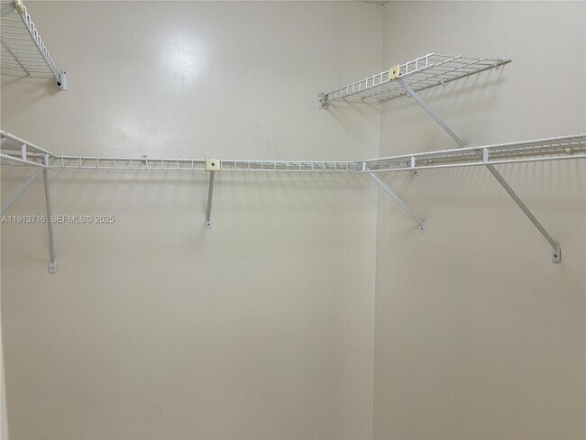 Building Photo - 8933 SW 123rd Ct