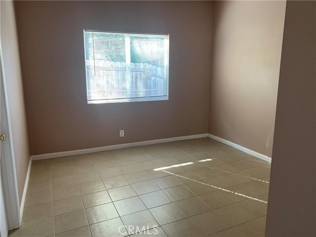 Building Photo - 3441 City Terrace Dr