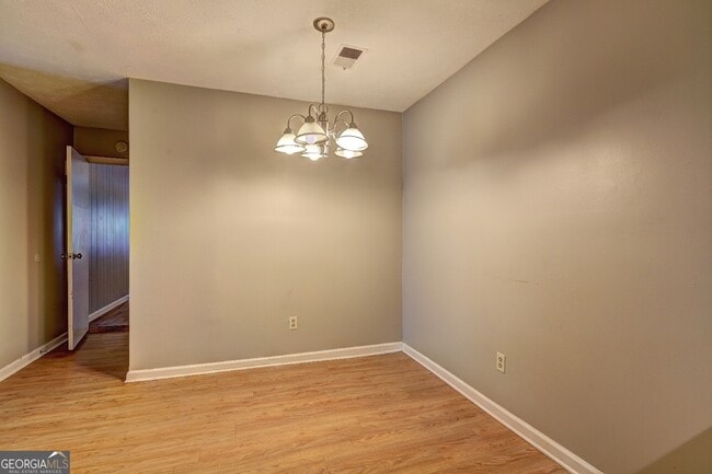 Building Photo - 2389 Old Rex Morrow Rd