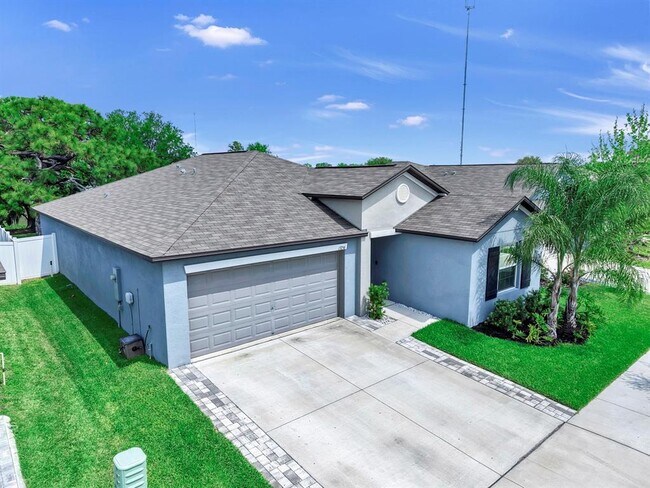 Building Photo - 13256 Great Plns Dr