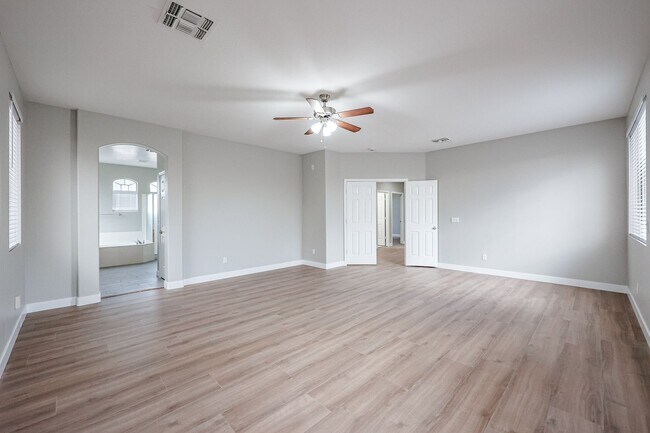 Building Photo - Location! Fully remodelled 4Bed/3Bath Home in Chandler, with pool