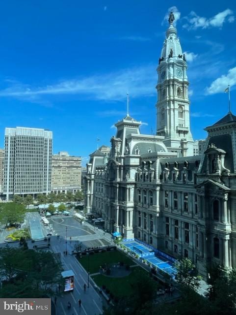 Building Photo - 1414 S Penn Square