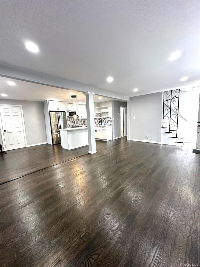 Building Photo - 1093 Ditmas Ave