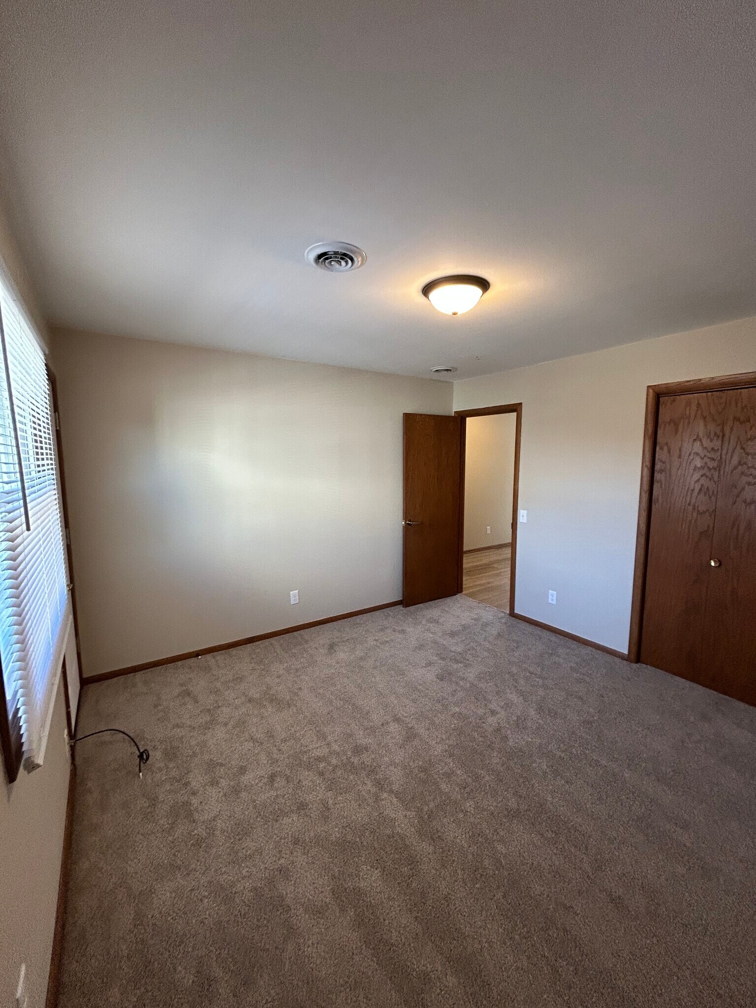 Building Photo - 2917 Todd Dr