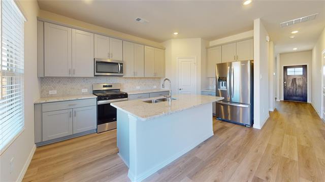 Building Photo - 2125 Dunbar Dr