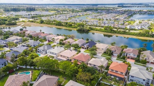 Building Photo - 17407 SW 36th St