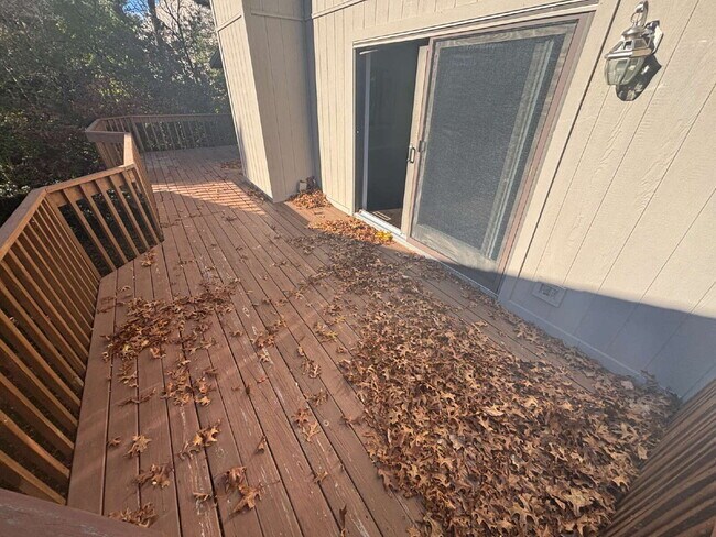 Building Photo - Beautiful 2-bedroom Condo