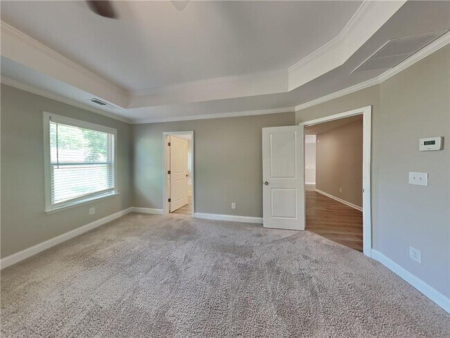 Building Photo - 511 Slyfox Ln
