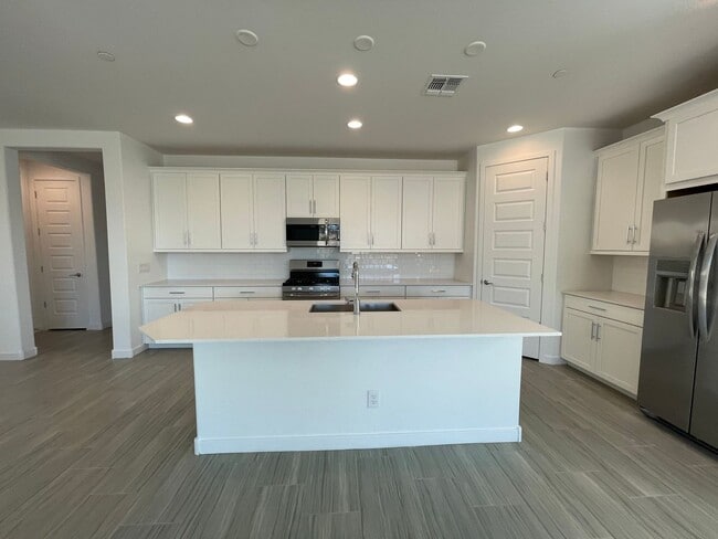 Building Photo - 12552 W Cassia Trail