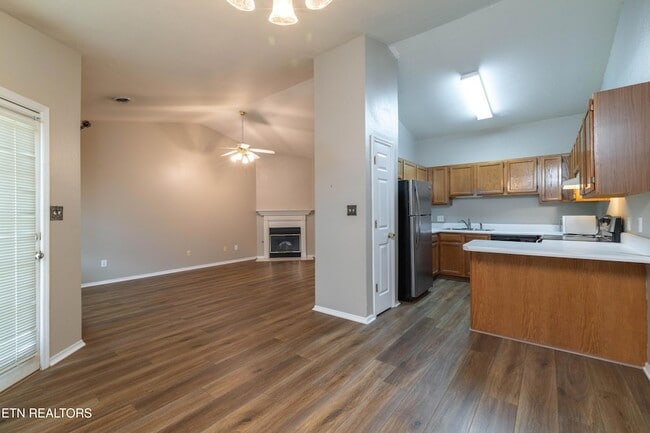 Building Photo - 8613 Little Field Way